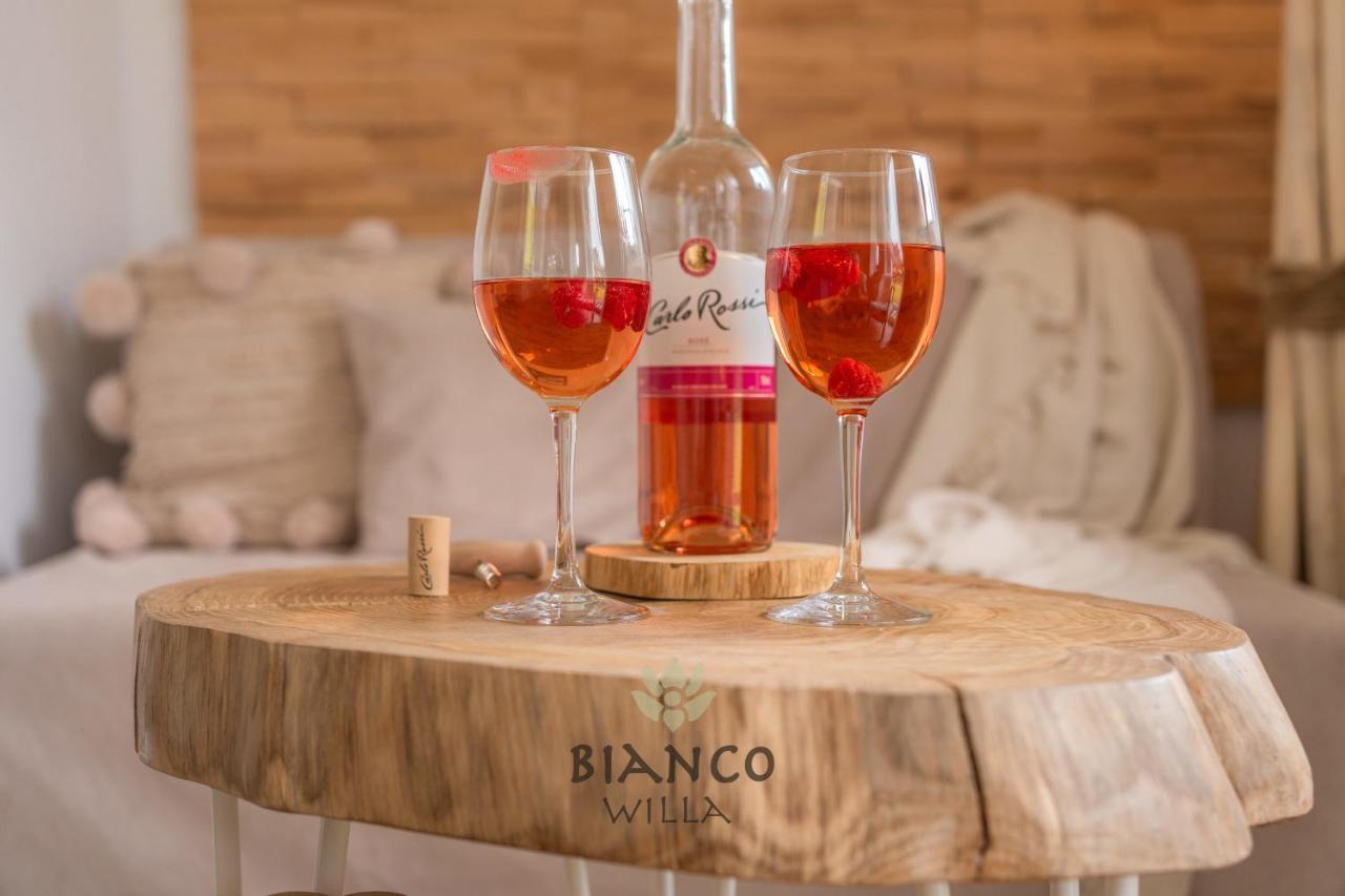 Bianco Homestay